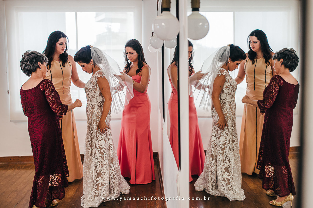 Vestido de noiva moderno