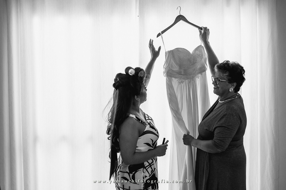 vestido de noiva para casamento no campo