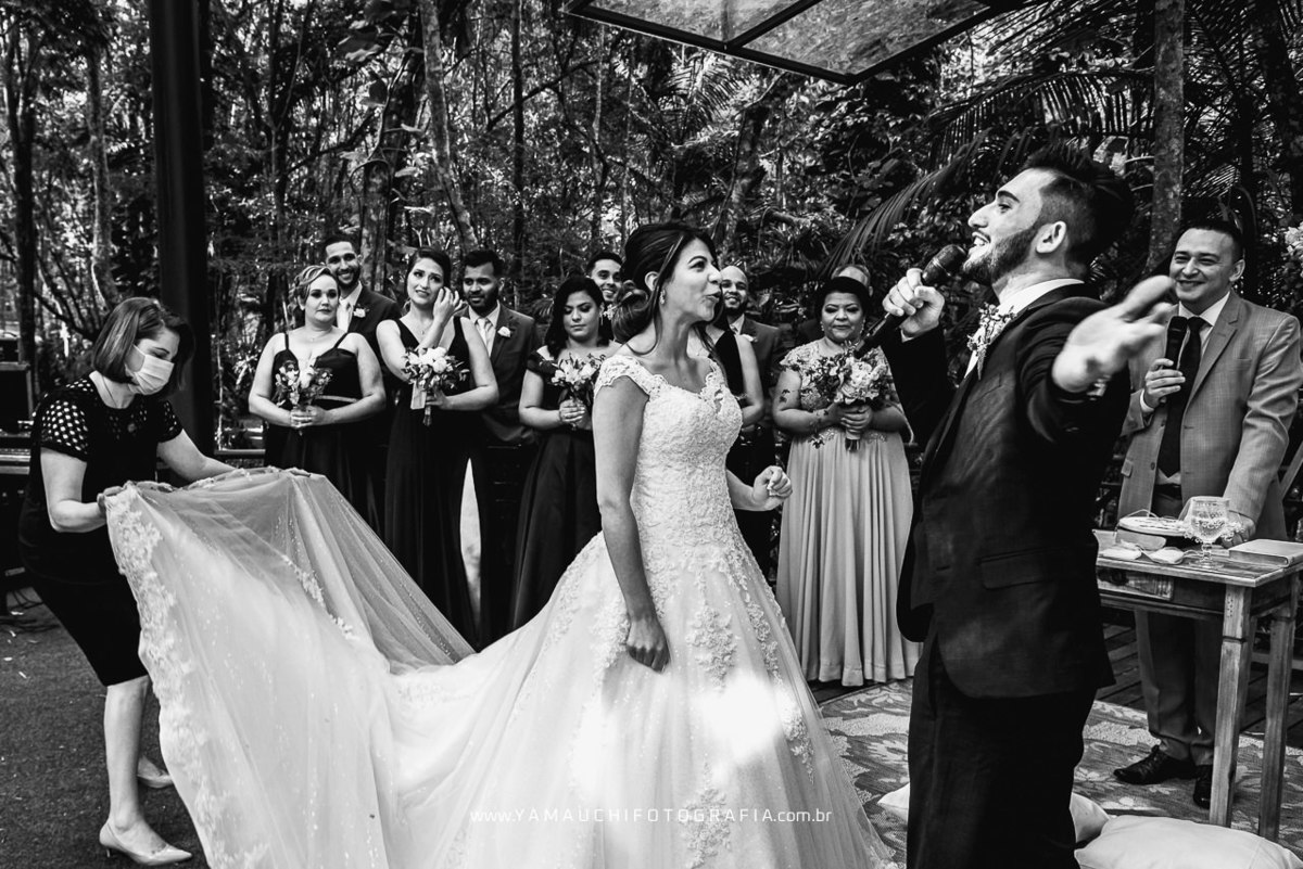 vestido de noiva para casamento no campo
