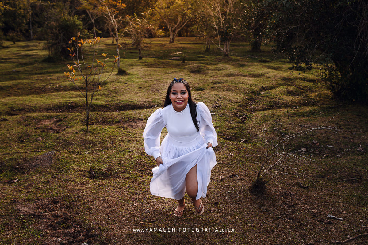 roupa para ensaio de Debutante