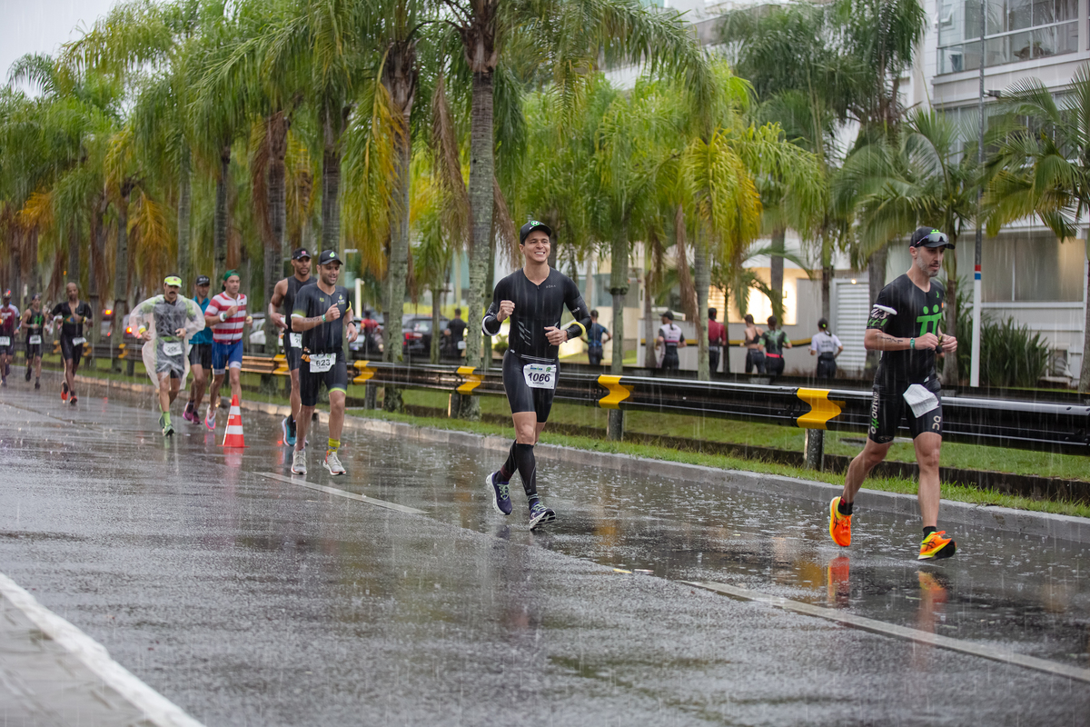 Rodrigo Carrapeiro Ironman triatlon