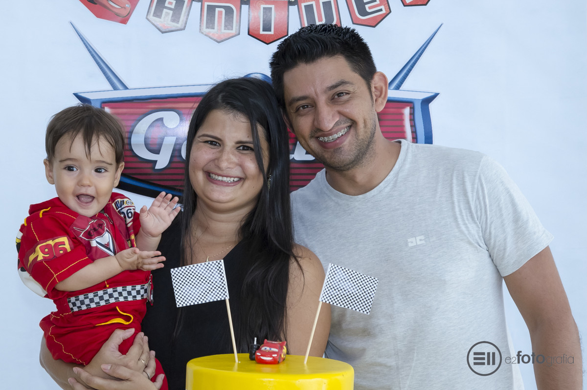 festa com tema do carros