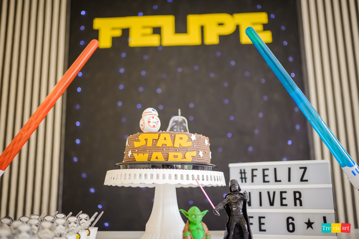 Foto festa de aniversario infantil de menino em condominio festa ao ar livre tema star wars