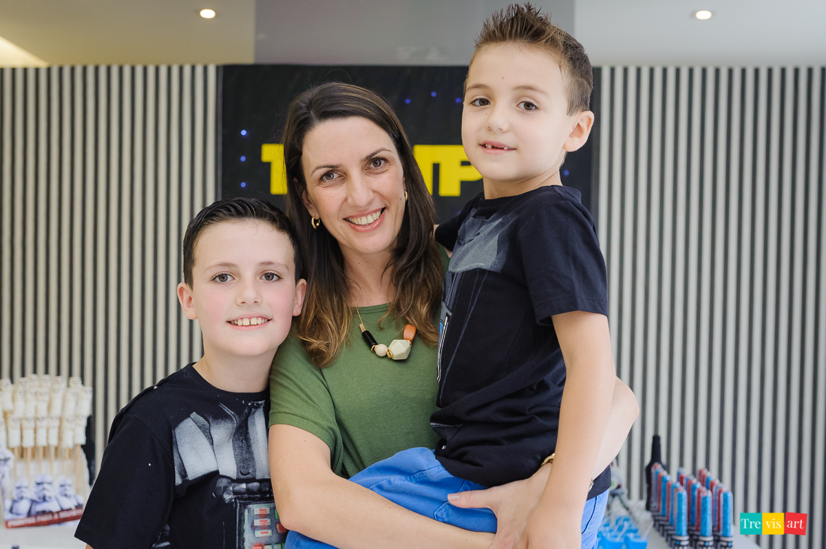 Foto festa de aniversario infantil de menino em condominio festa ao ar livre tema star wars