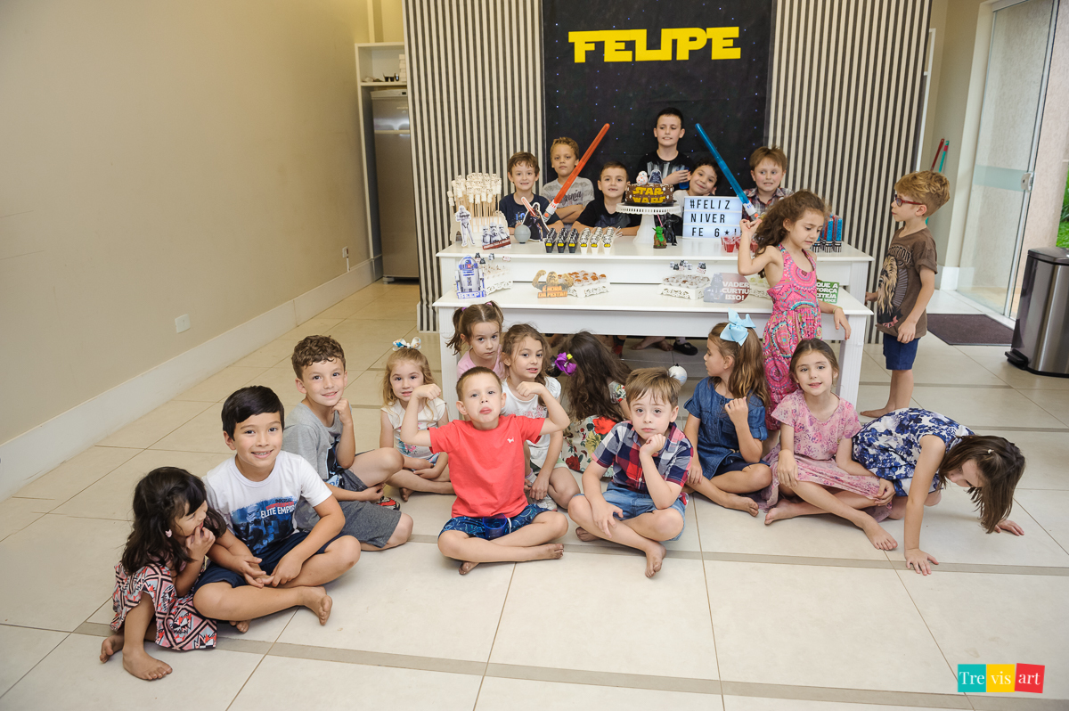 Foto festa de aniversario infantil de menino em condominio festa ao ar livre tema star wars