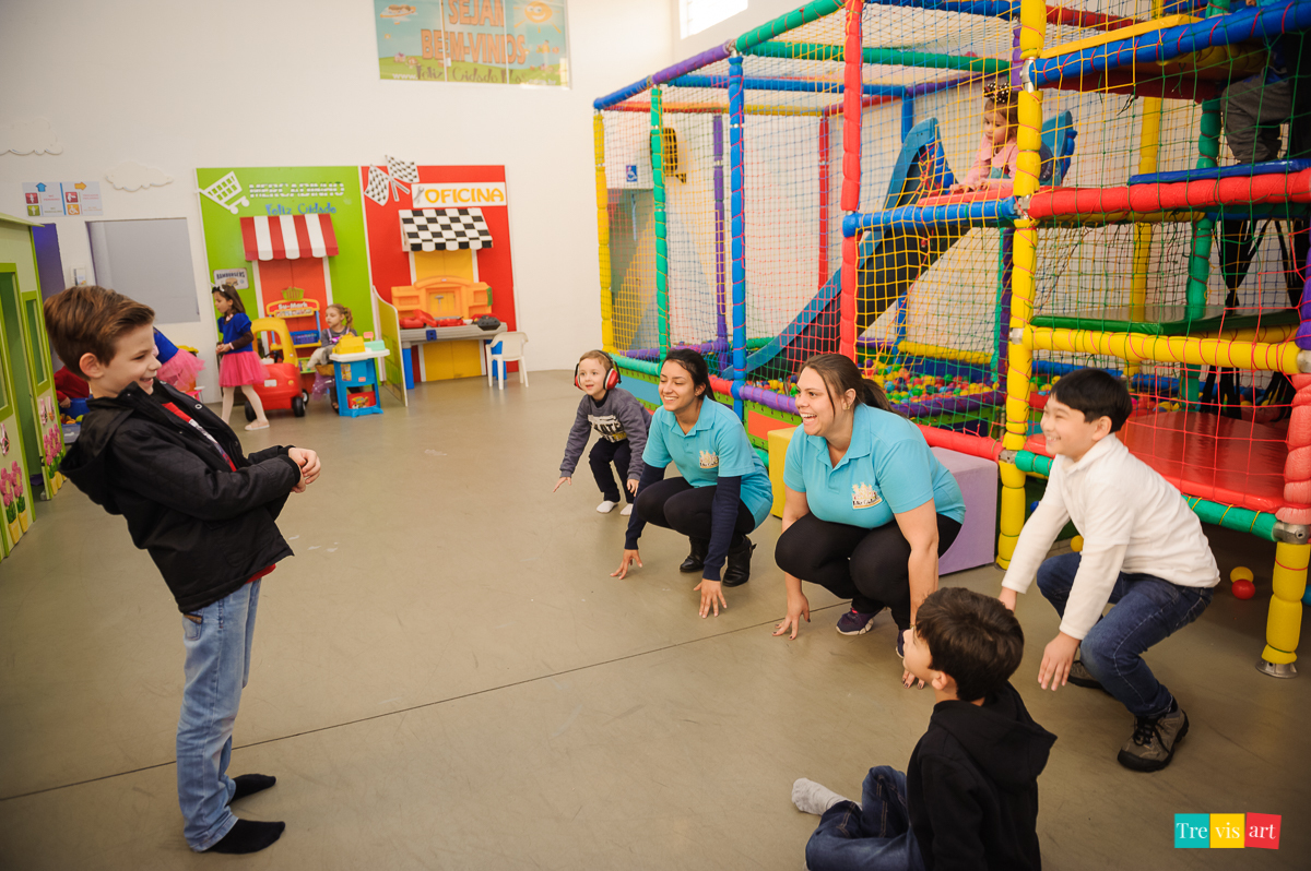 Fotografia festa de aniversario de menino em buffet infantil felizcidade em curitiba com tema de festa toy story