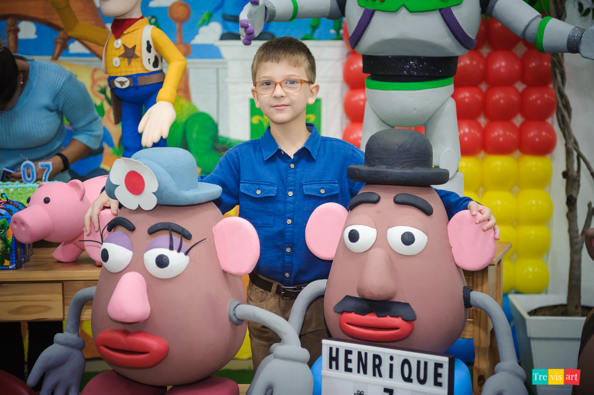 Fotografia festa de aniversario de menino em buffet infantil felizcidade em curitiba com tema de festa toy story