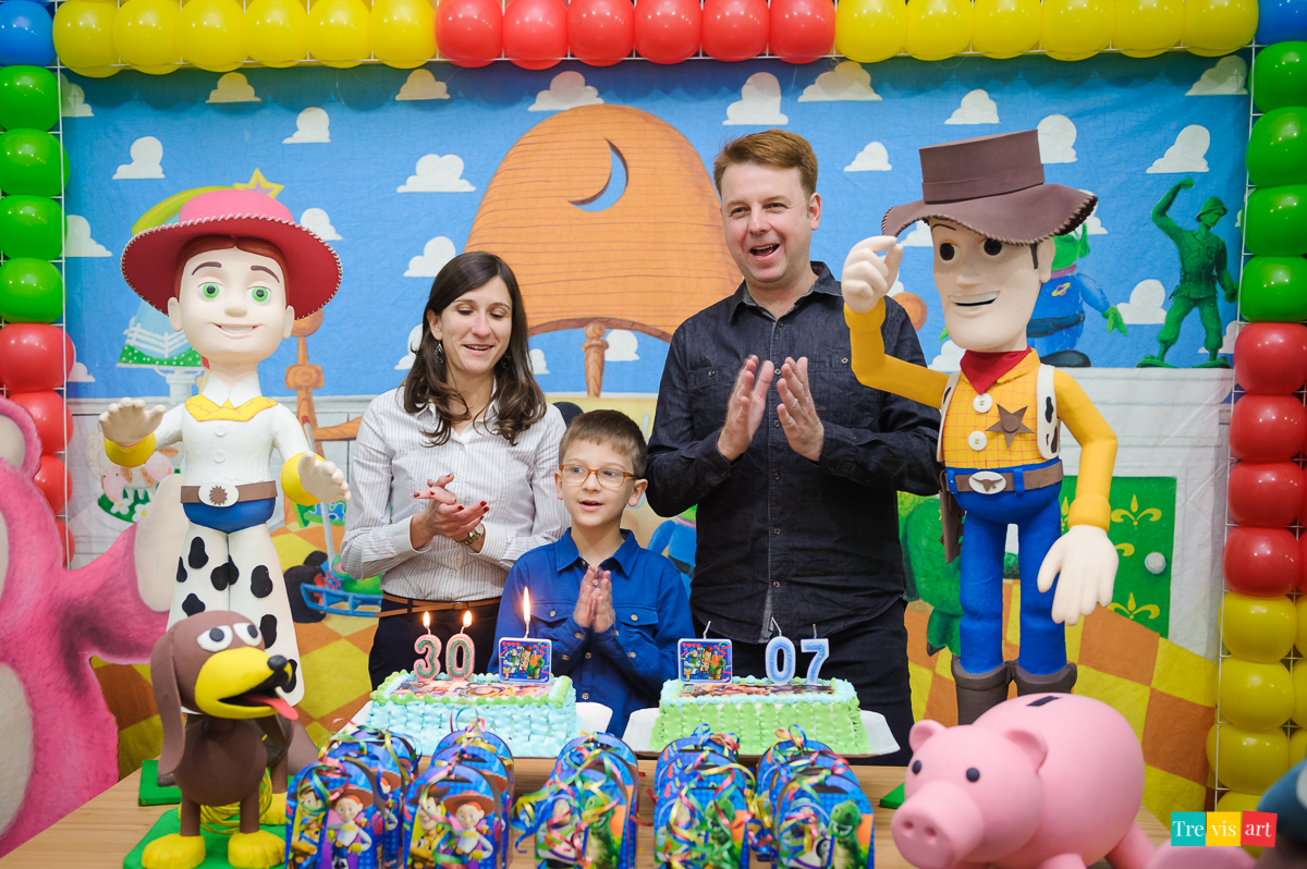 Fotografia festa de aniversario de menino em buffet infantil felizcidade em curitiba com tema de festa toy story