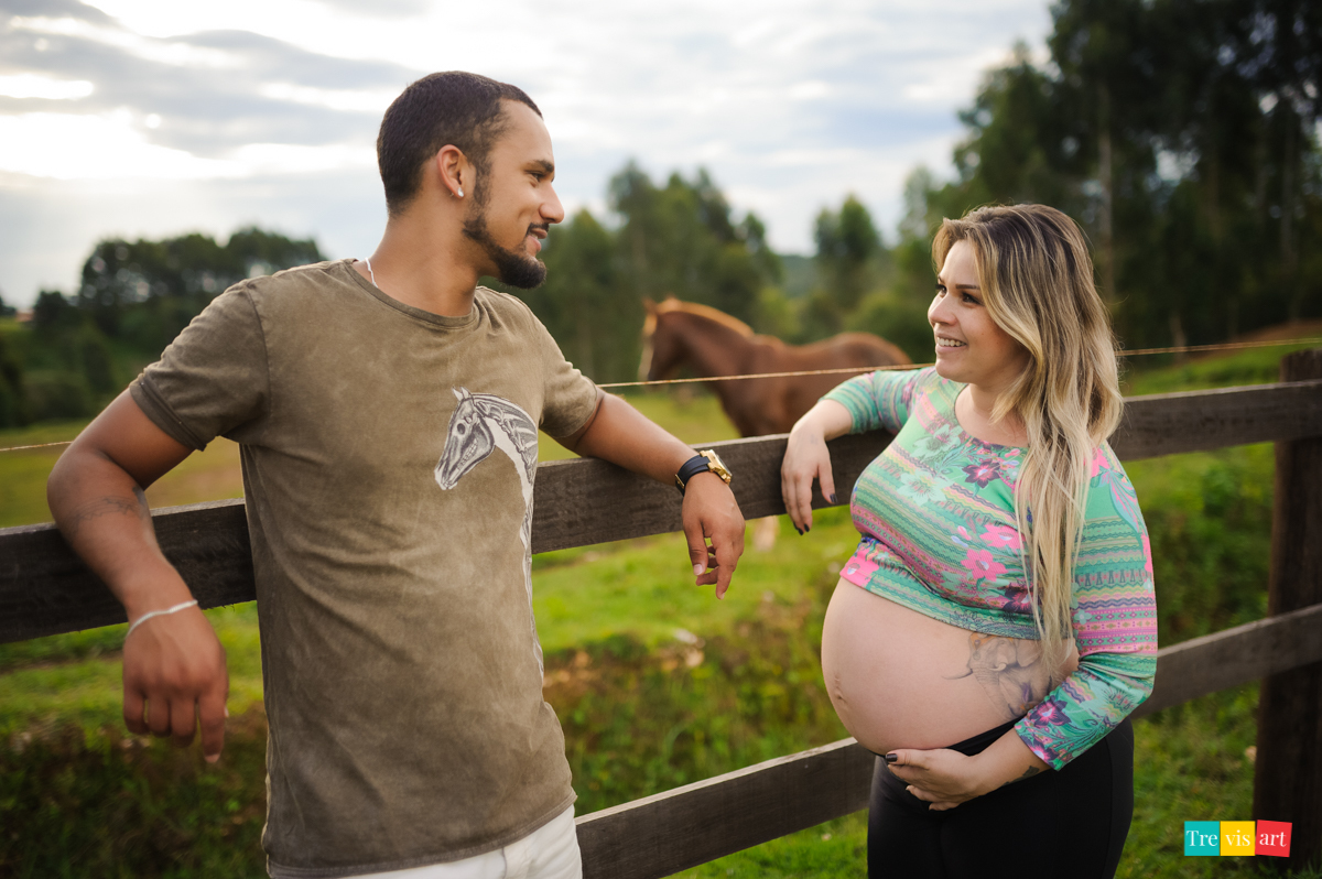 fotos de gestante ao ar livre, gravida de menino, 
