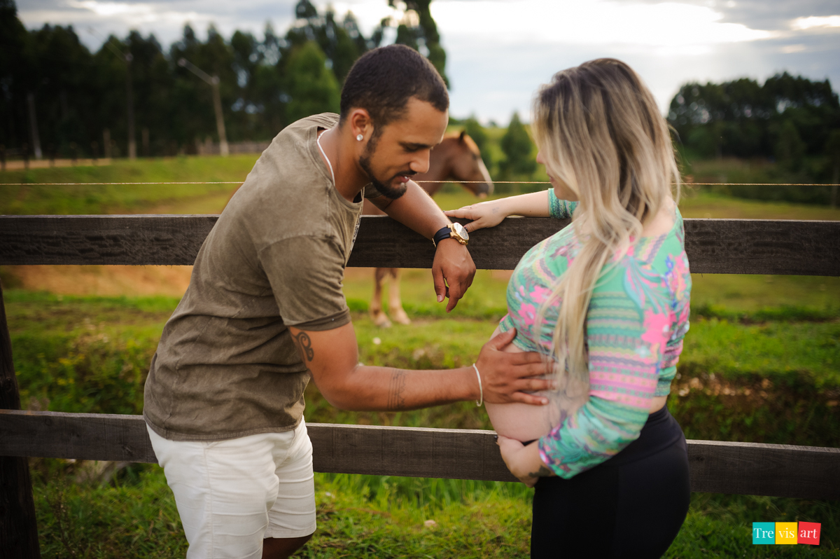 fotos de gestante ao ar livre, gravida de menino, 