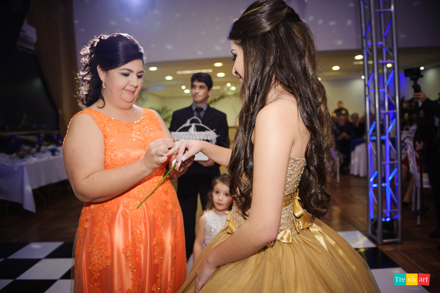 Entrega do anel de 15 anos 