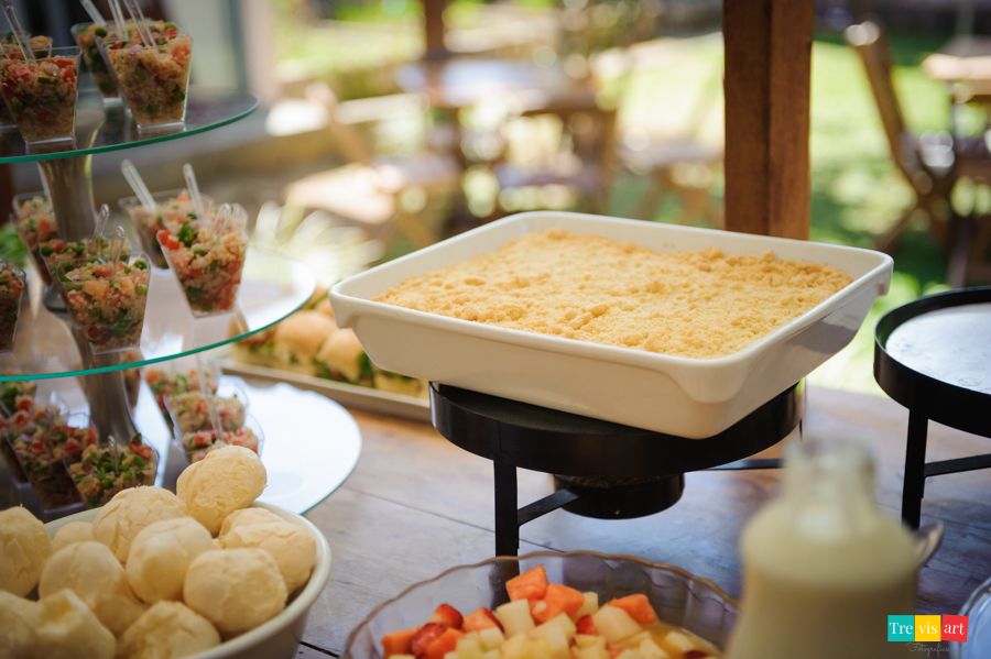 Detalhes do almoço servido na festa de aniversário no bistrô da bibi