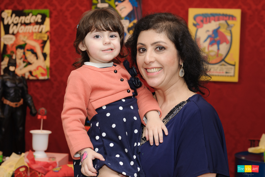 Foto com convidados. Festa infantil.