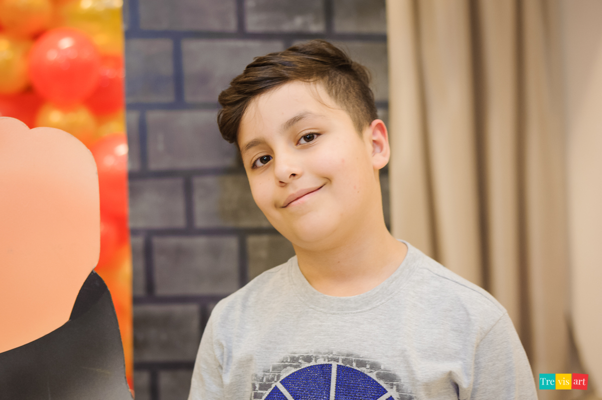 Foto aniversariante, tema de festa infantil Clash royale