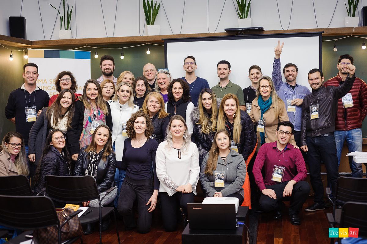 Foto grupo workshop inteligencia em vendas com Carol Tormena