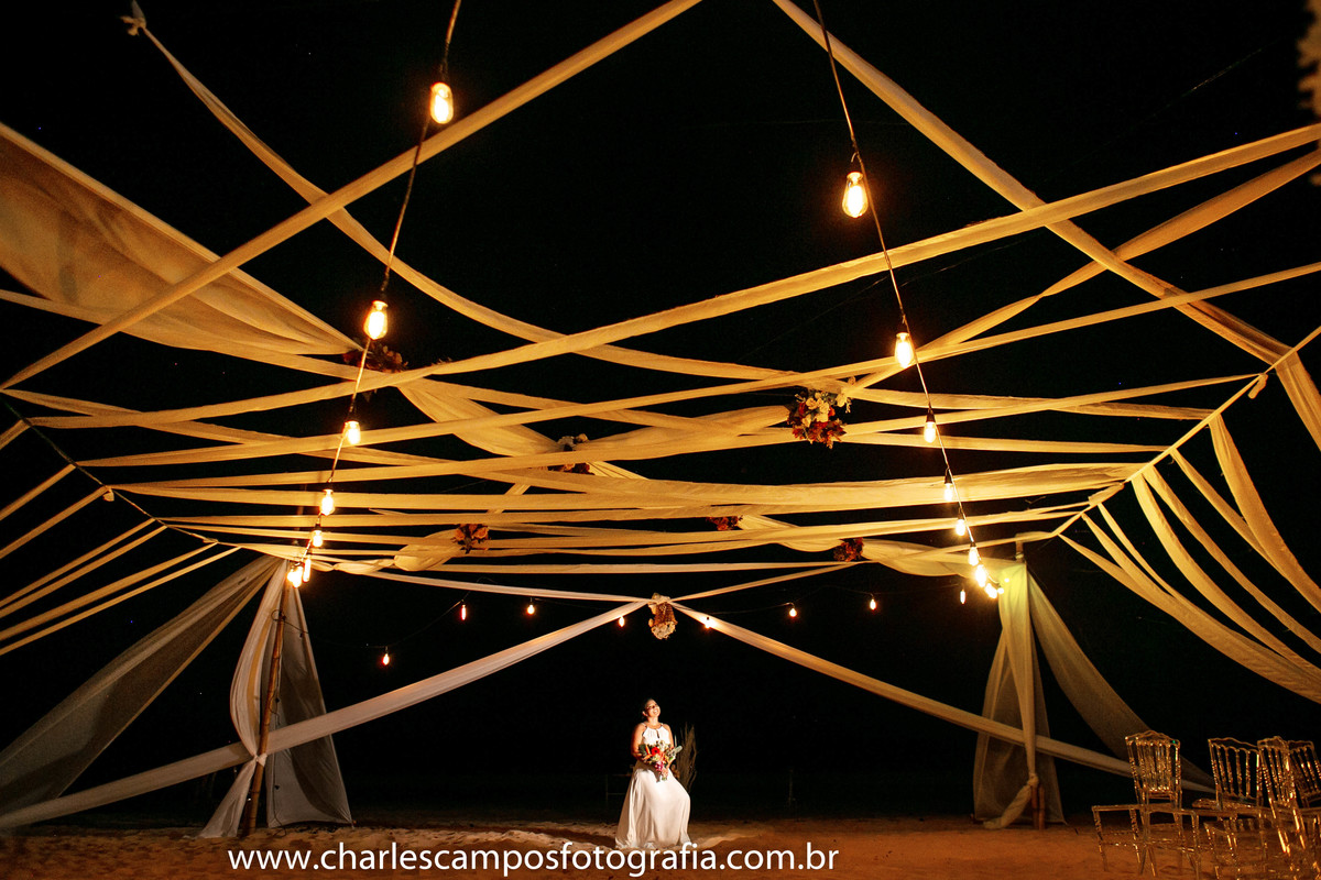 foto de noiva na praia