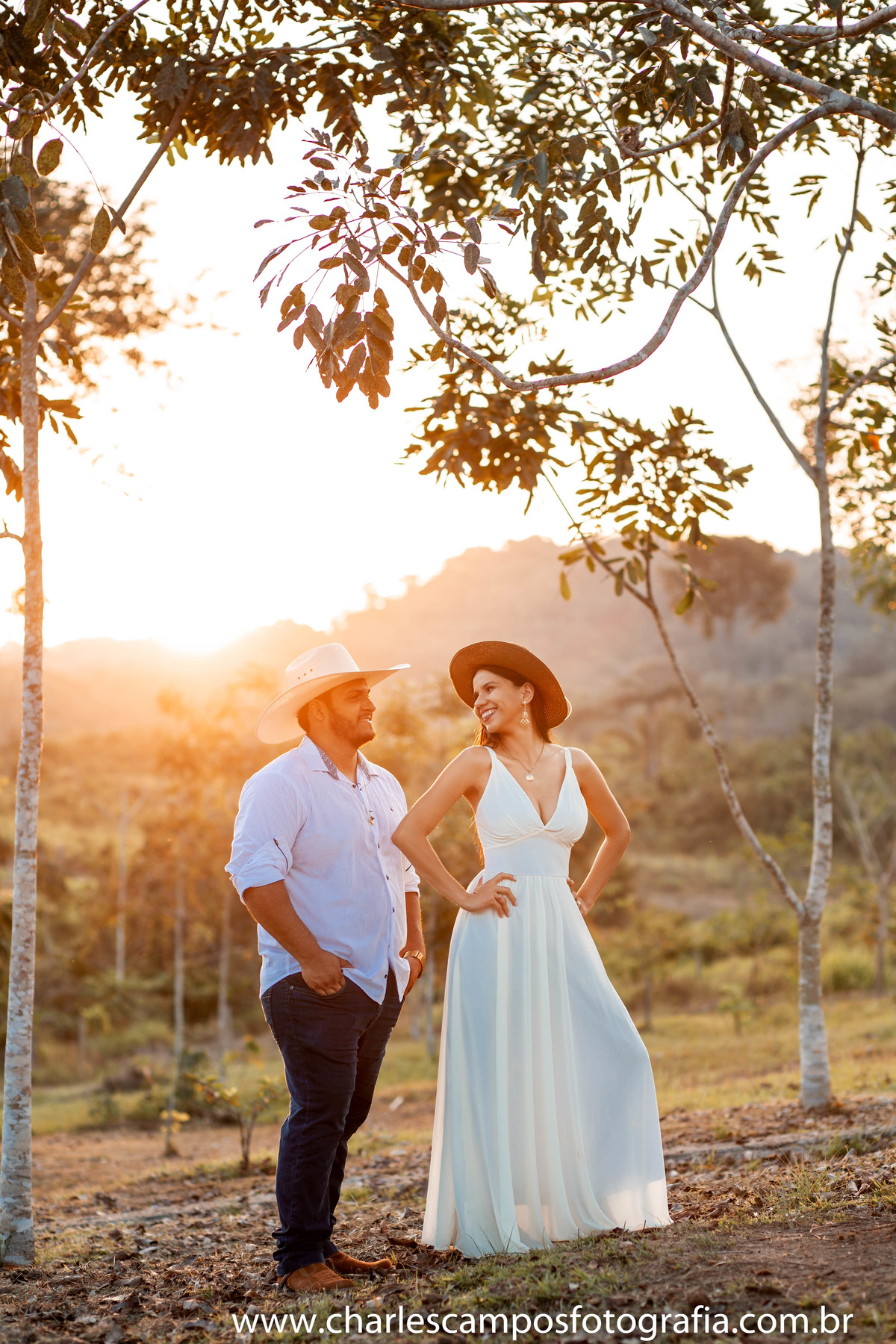 ensaio de casal na fazenda 
