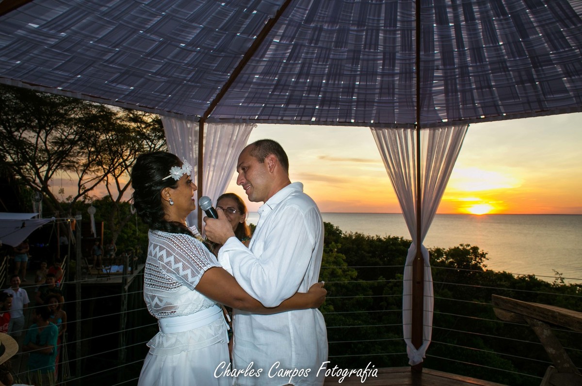 casamento ao por-do-sol