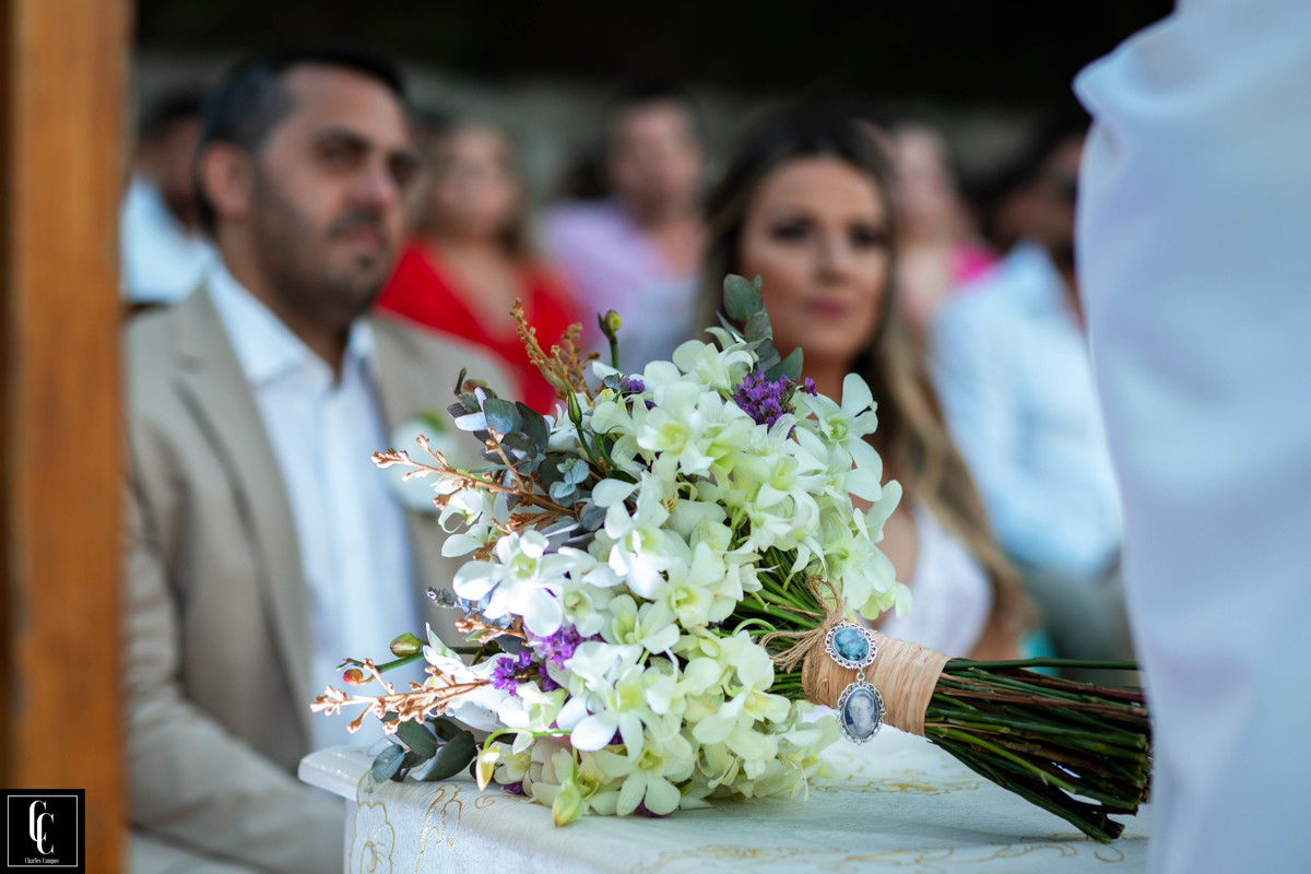 Bouquet de casamento com relicário