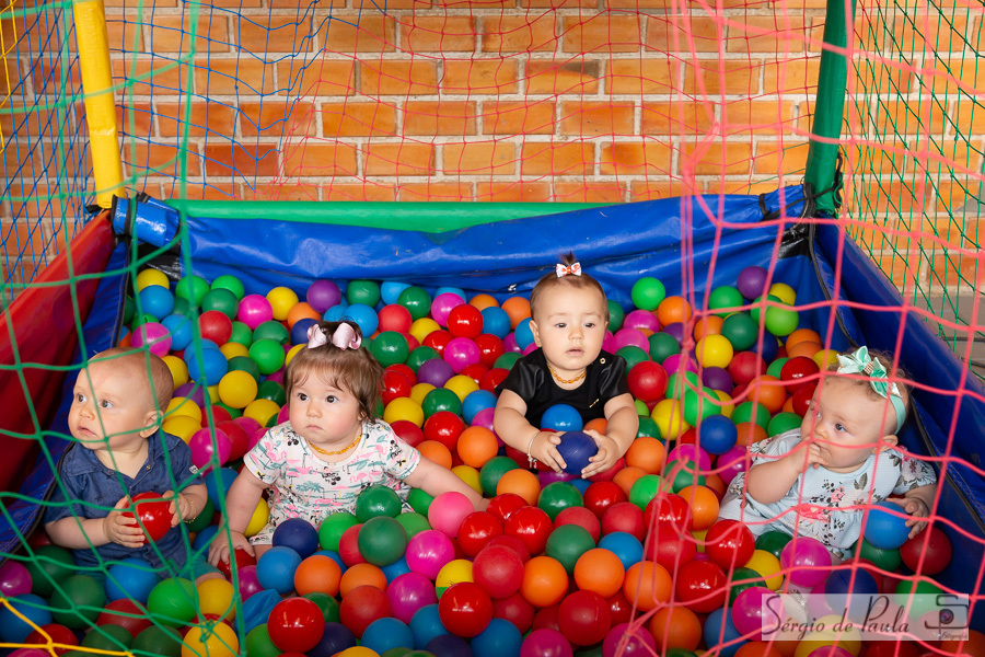 
Sindicato dos Empregados em Estabelecimentos Bancários de Guarapuava
Salão de festas infantis Guarapuava Paraná.  
aniversário infantil.
Sérgio de Paula Fotografia
Decoração Princesa
Aniversário Infantil Fadas
Festa Infantil Fadas