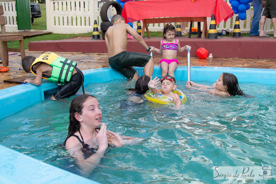 Guarapuava Paraná.  
aniversário infantil.
Sérgio de Paula Fotografia
Aniversário Infantil
Festa Infantil Piscina Sol Churrasco