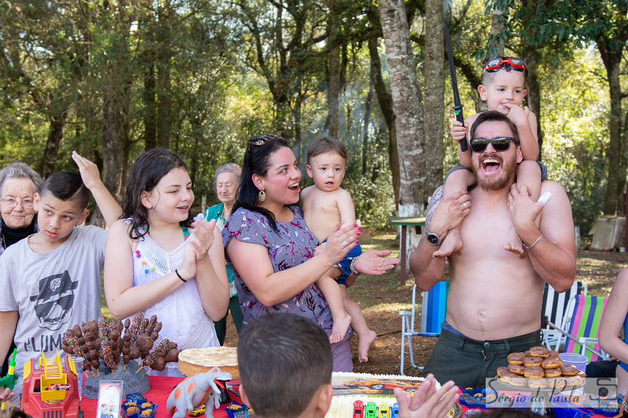 Guarapuava Paraná.  
aniversário infantil.
Sérgio de Paula Fotografia
Aniversário Infantil
Festa Infantil Piscina Sol Churrasco