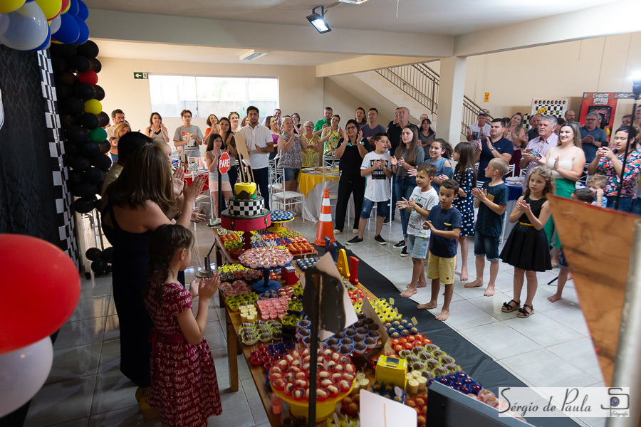 Giga Boom Salão de festas infantis Guarapuava Paraná.  aniversário infantil.
Sérgio de Paula Fotografia
Decoração Caminhão
Aniversário Infantil Caminhoneiro