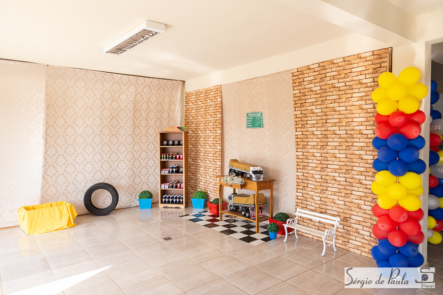 Giga Boom Salão de festas infantis Guarapuava Paraná.  aniversário infantil.
Sérgio de Paula Fotografia
Decoração Caminhão
Aniversário Infantil Caminhoneiro