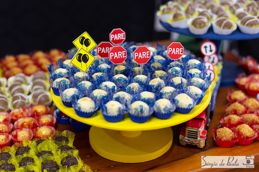 Giga Boom Salão de festas infantis Guarapuava Paraná.  aniversário infantil.
Sérgio de Paula Fotografia
Decoração Caminhão
Aniversário Infantil Caminhoneiro