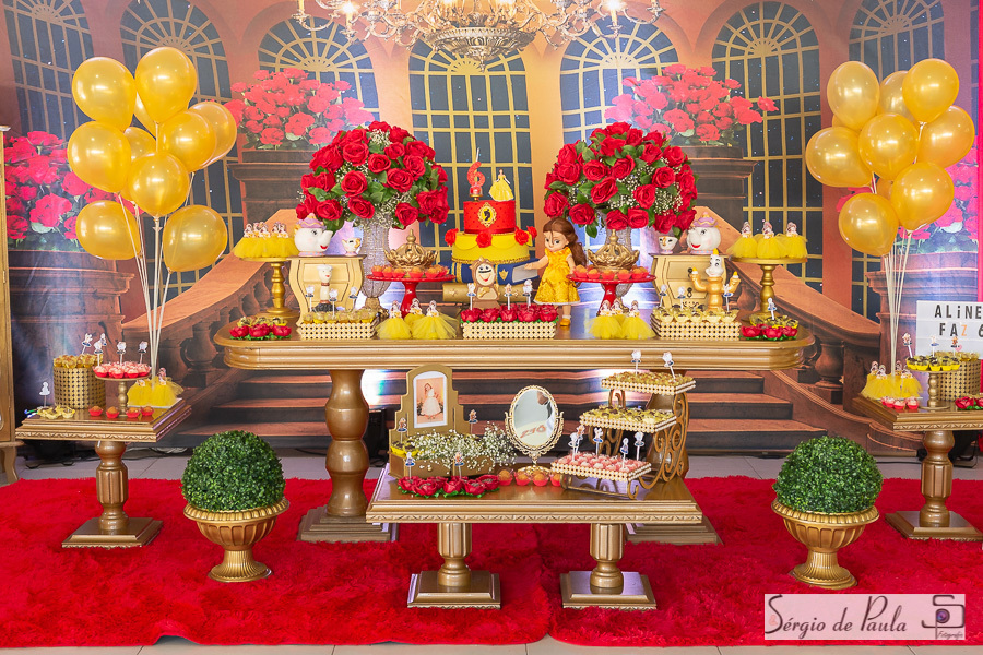 Pirueta Diversões Salão de festas infantis Guarapuava Paraná. Decoração a Bela e a Fera, aniversário infantil.
Sérgio de Paula Fotografia
Aniversário Bela e a Fera