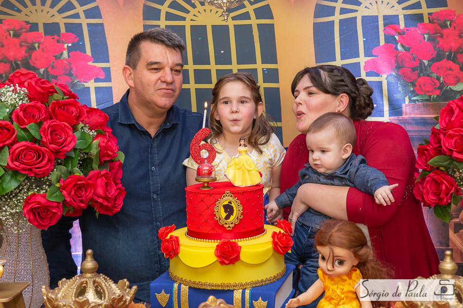 Pirueta Diversões Salão de festas infantis Guarapuava Paraná. Decoração a Bela e a Fera, aniversário infantil.
Sérgio de Paula Fotografia
Aniversário Bela e a Fera