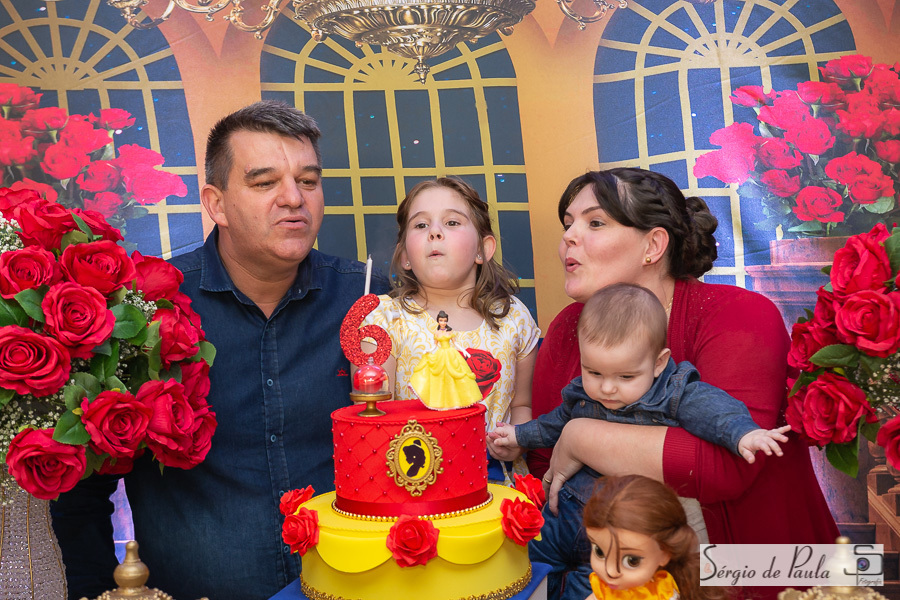 Pirueta Diversões Salão de festas infantis Guarapuava Paraná. Decoração a Bela e a Fera, aniversário infantil.
Sérgio de Paula Fotografia
Aniversário Bela e a Fera