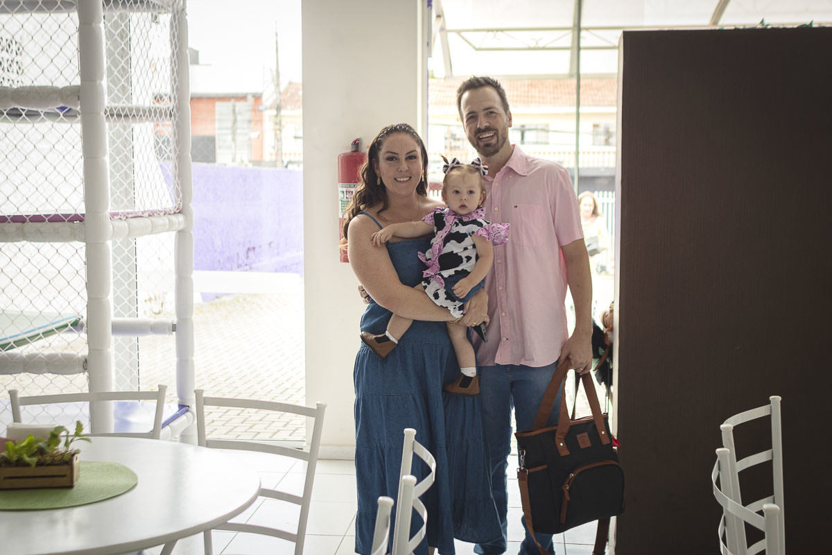Festa infantil com tema de fazendinha para meninas