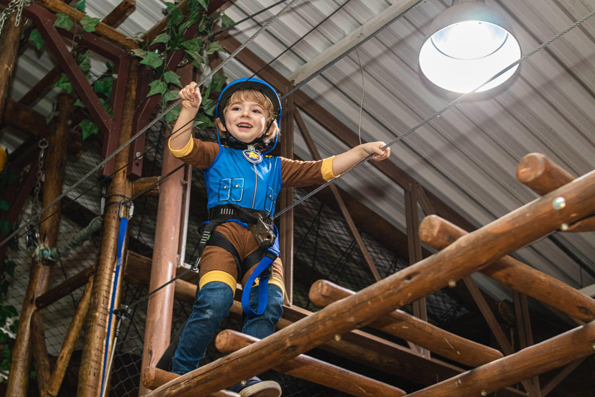 criança brincando na casa de festa infantil  Buffet Brigadeiro Curitiba