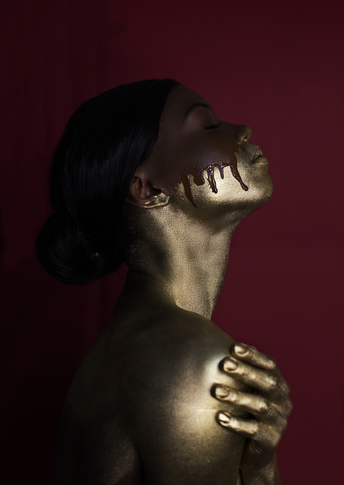 Model: Wizy Marques

Beauty: Edu Richttenfuor

