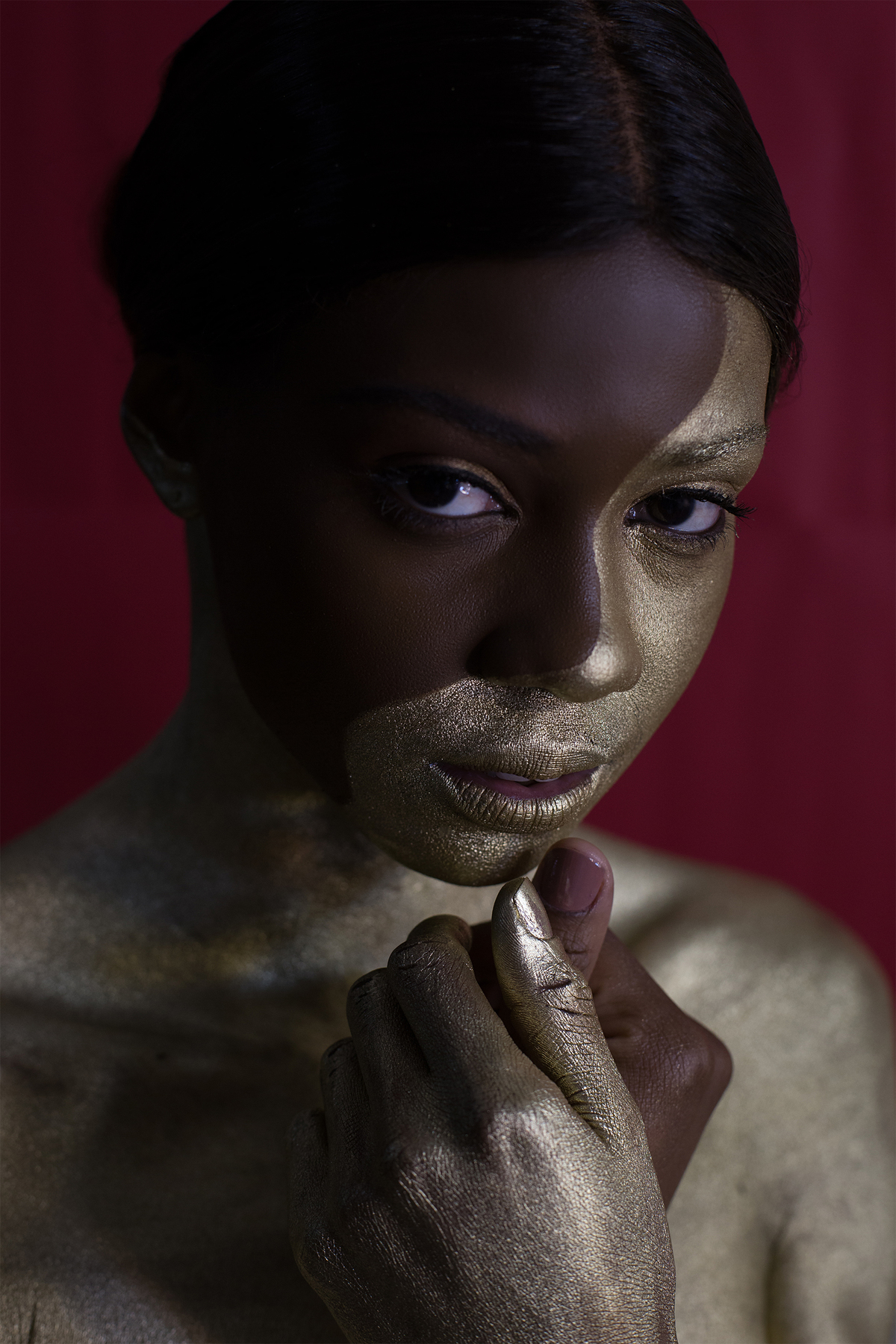 Model: Wizy Marques

Beauty: Edu Richttenfuor

