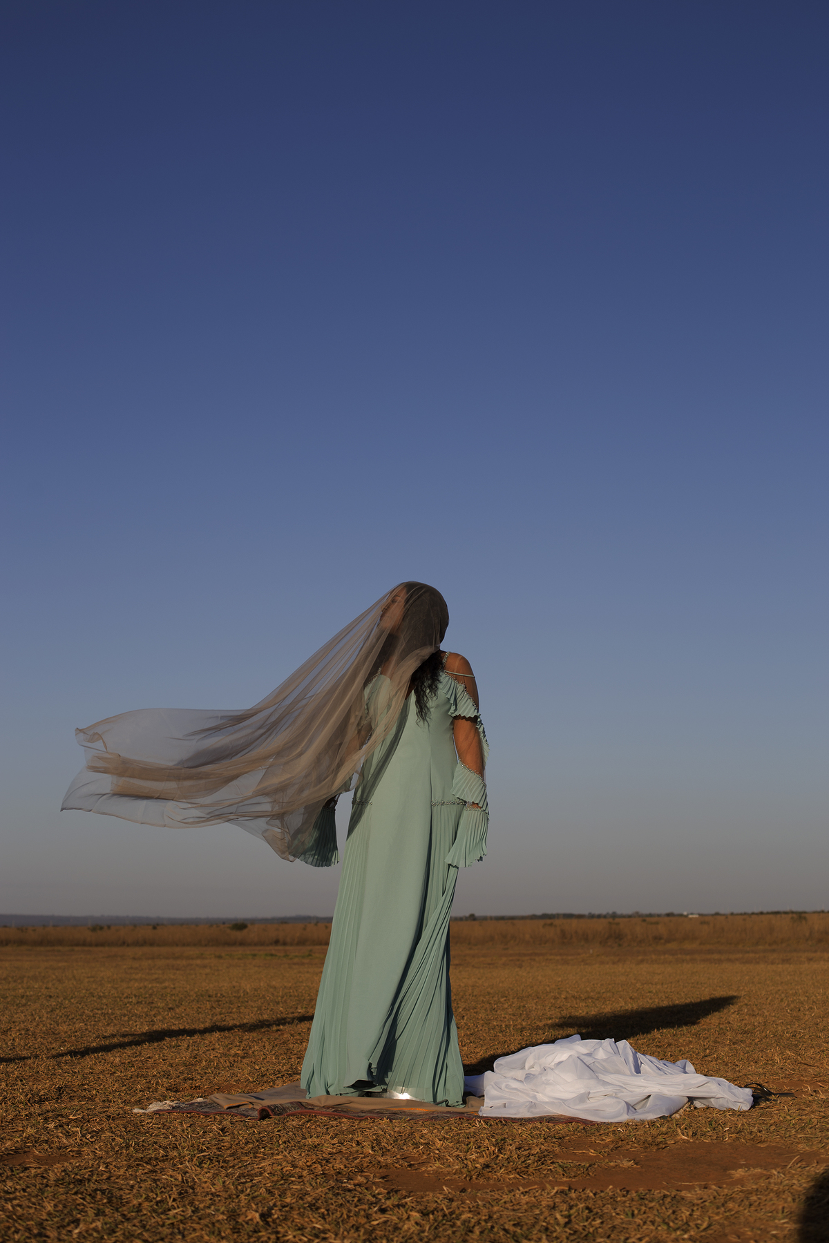 Direção Criativa @djullyb

Fotografia @horaporhora

Beauty @negadopixain

Acervo @pinkmydress

Convidada @elainegah