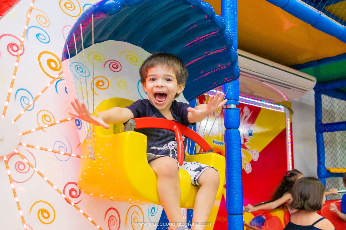 Buffet pipoca 2, fotografia infantil Bauru, fotografo infantil bauru, decoração turma da Monica, criança na roda gigante