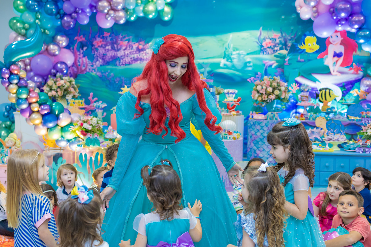 Buffet Zapteen Bauru, fotografia infantil bauru, fotógrafo infantil bauru, Ariel dançando com crianças, Buffet Zappteen Bauru