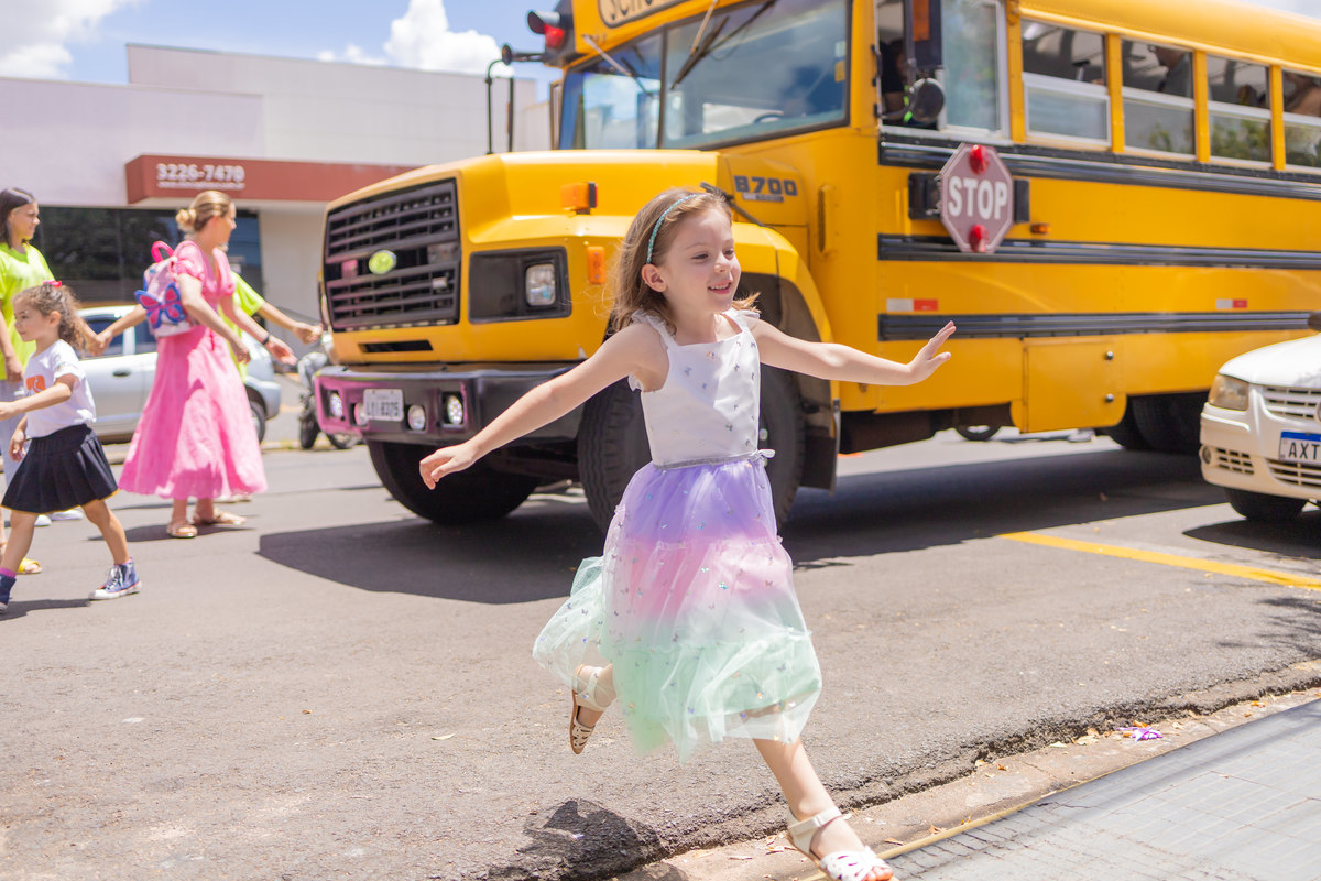 Buffet Zappteen Bauru, fotógrafo infantil Bauru, fotografia festa infantil Bauru, ônibus amarelo, yellow bus