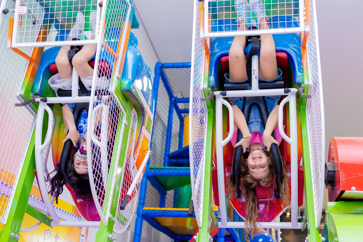 Buffet Pipoca 2, fotógrafo infantil bauru, fotógrafo de familia em bauru, joão bueno fotografia, festa infantil bauru, festa tema unicórnio, vestido de unicórnio, poses para ensaio infantil