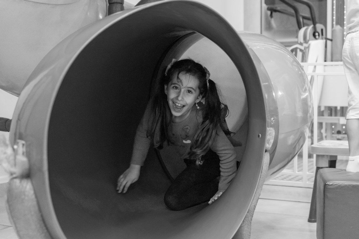 Buffet Pipoca 2, fotógrafo infantil bauru, fotógrafo de familia em bauru, joão bueno fotografia, festa infantil bauru, festa tema unicórnio, vestido de unicórnio, poses para ensaio infantil