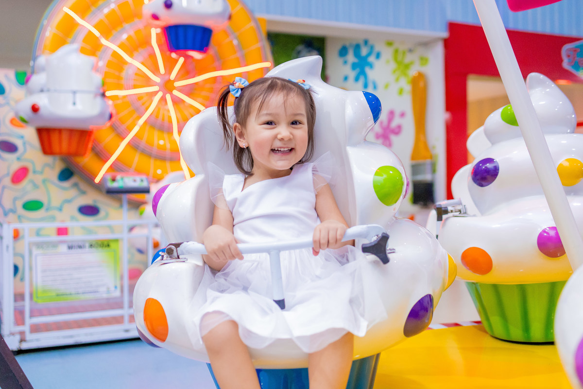 Buffet space bauru, fotógrafo infantil bauru, fotógrafo festa infantil em bauru, aniversário transformers, robô de led em bauru