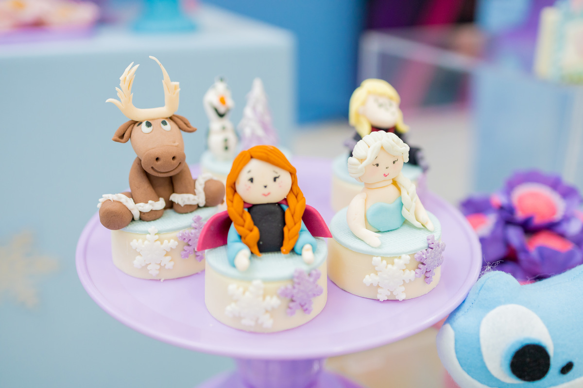 aniversário infantil tema Frozen, aniversário infantil em bauru, buffet zappteen bauru, fotografo em bauru, fotografo infantil bauru, doces personalizados tema frozen