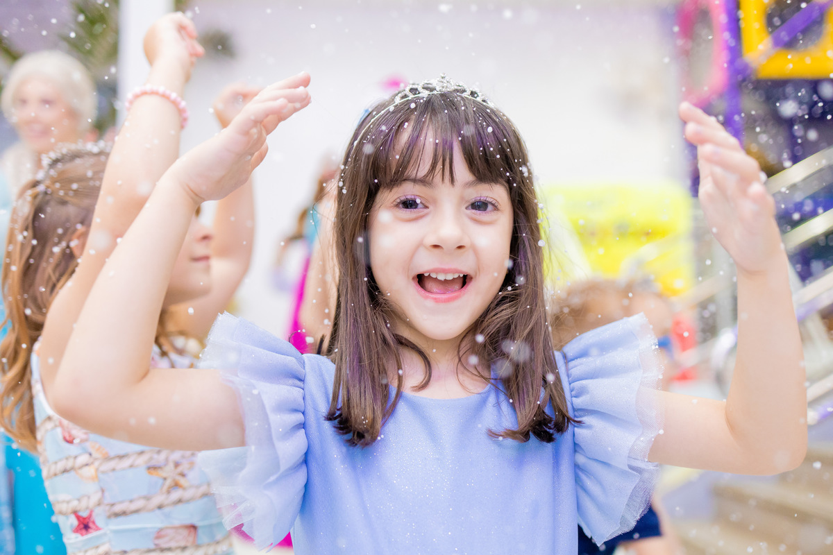 aniversário infantil tema Frozen, aniversário infantil em bauru, buffet zappteen bauru, fotografo em bauru, fotografo infantil bauru, personagem vivo frozen bauru