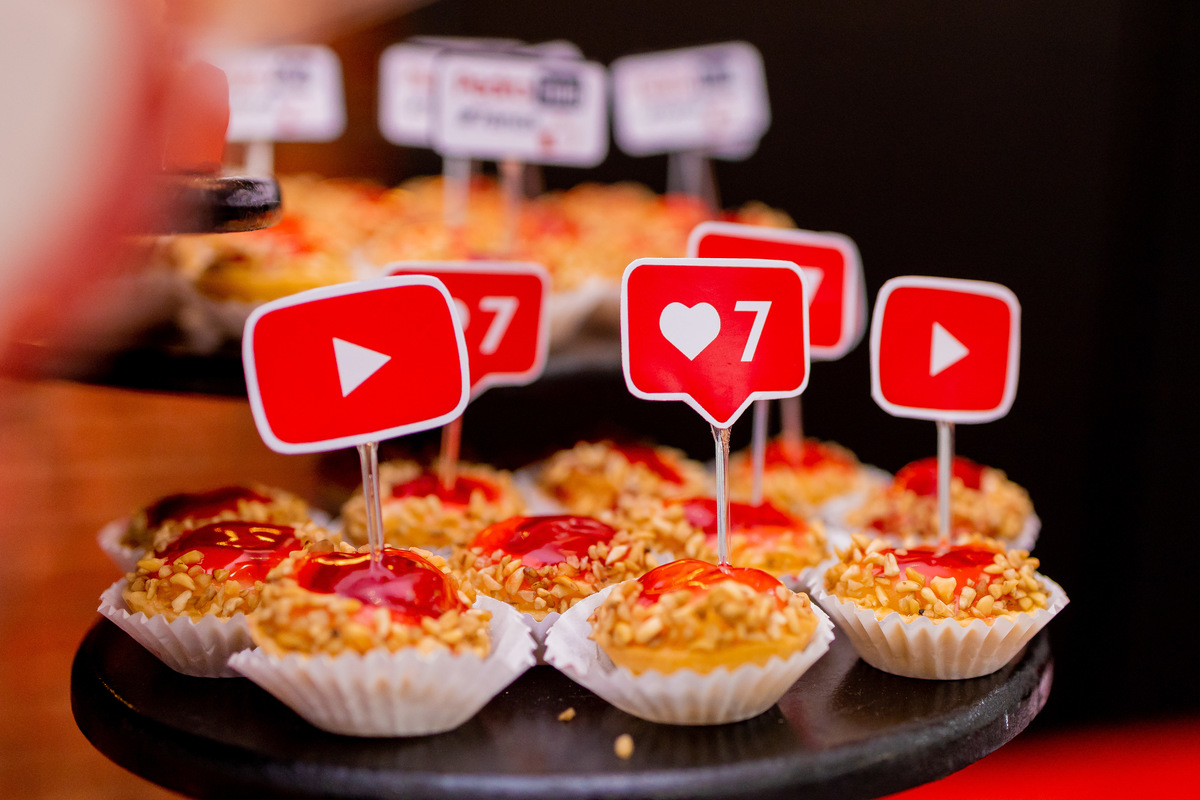 aniversário infantil tema youtube, buffet zappteen bauru, fotografo em bauru, fotografo infantil bauru, doces personalizados tema youtube
