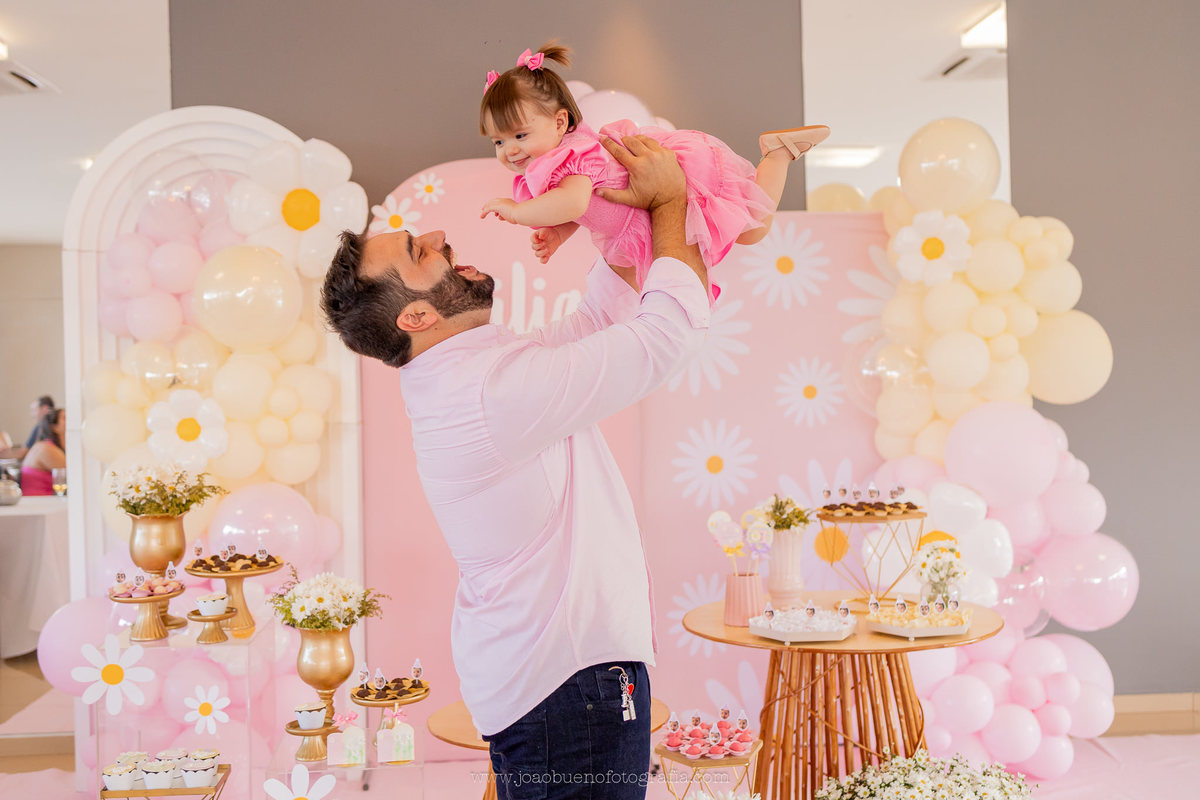 aniversário infantil em Bauru, aniversário infantil, fotografo em bauru, aniversário tema margaridas, doces personalizados tema margaridas