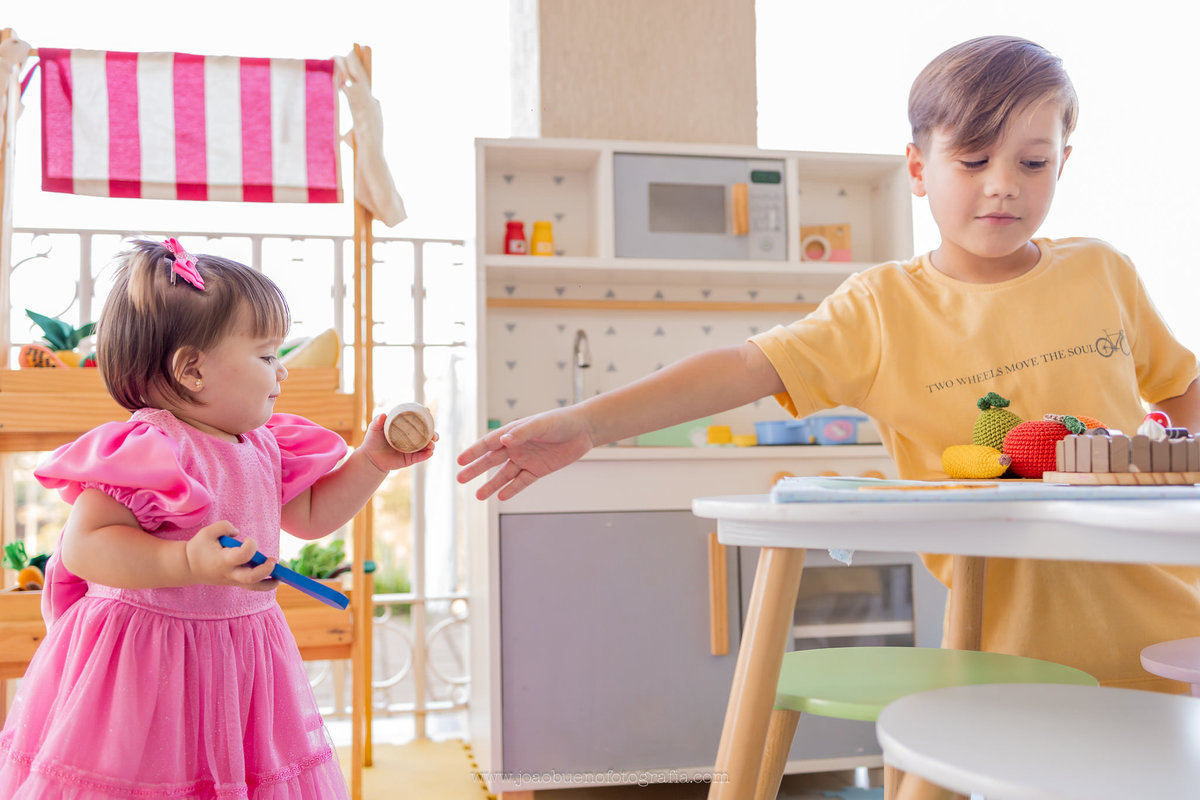 aniversário infantil em Bauru, aniversário infantil, fotografo em bauru, aniversário tema margaridas, doces personalizados tema margaridas