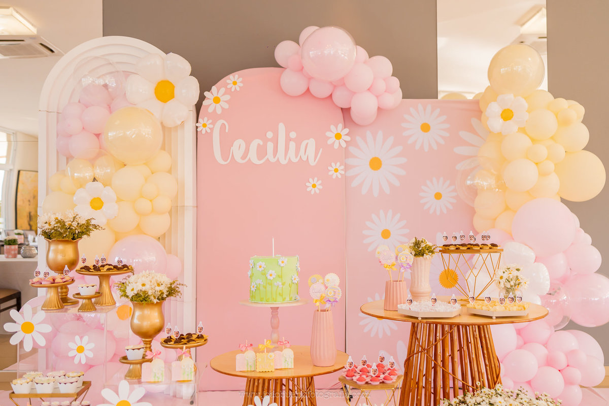 aniversário infantil em Bauru, aniversário infantil, fotografo em bauru, aniversário tema margaridas, doces personalizados tema margaridas