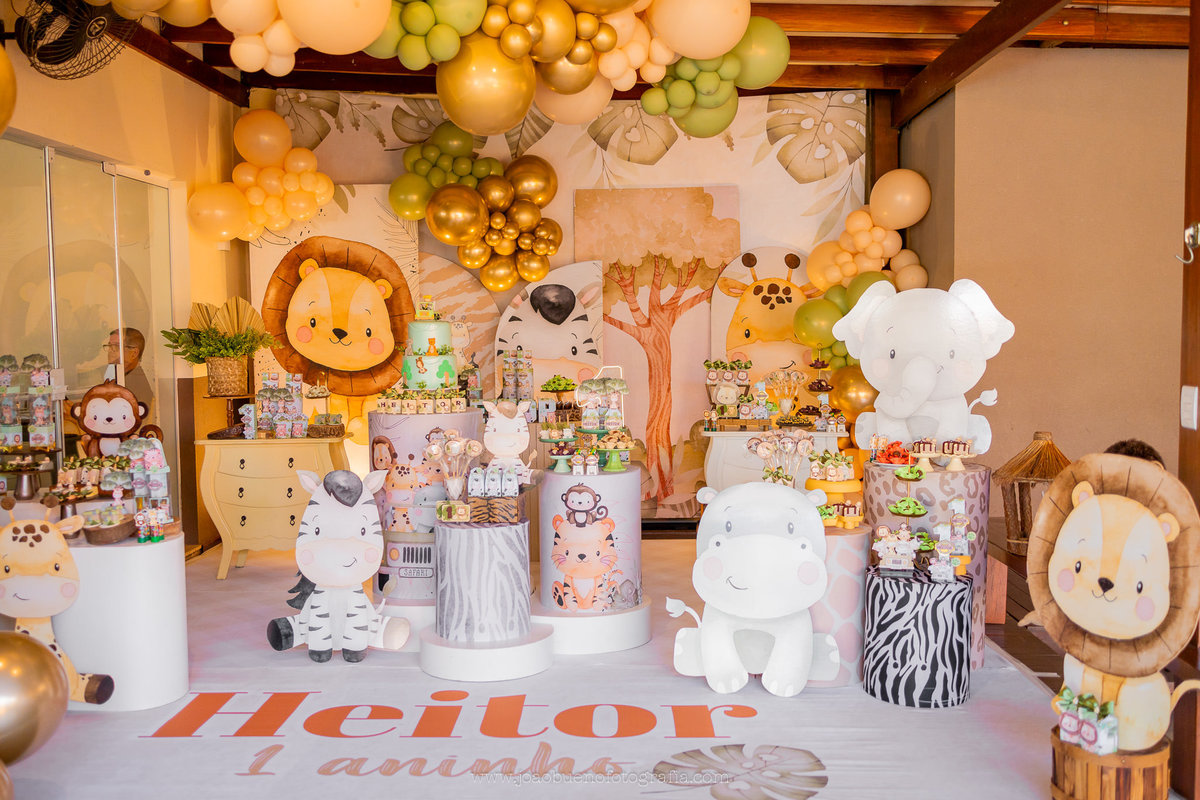 aniversário infantil em bauru, fotógrafo festa infantil em bauru, festa em lugar aberto, festa tema safari de menino, decoração tema safari